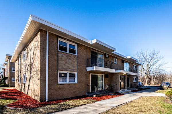 15210-14 Chicago Rd property
